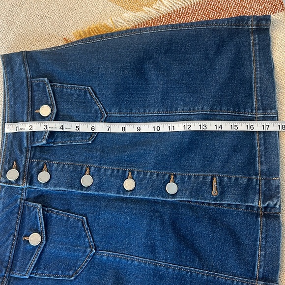 NWOT Loft Jean Skirt- Size 8 - Picture 2 of 3